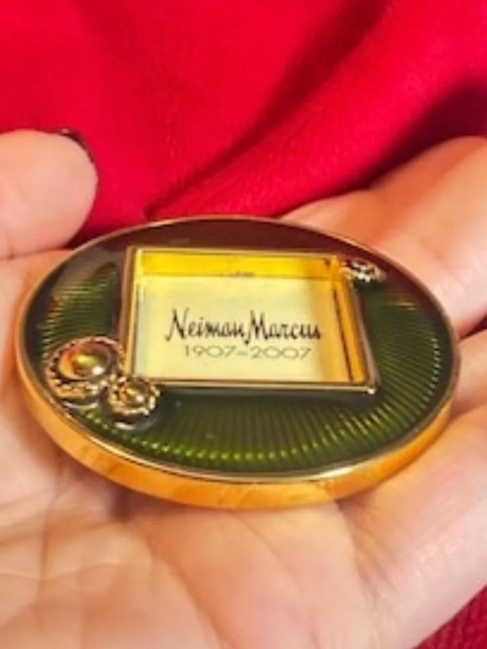 Jay Strongwater Neiman Marcus 100th Anniversary Green Enamel Clip Brooch Picture